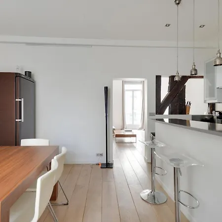 Neuf Saint-honoré - Tuileries * Paris